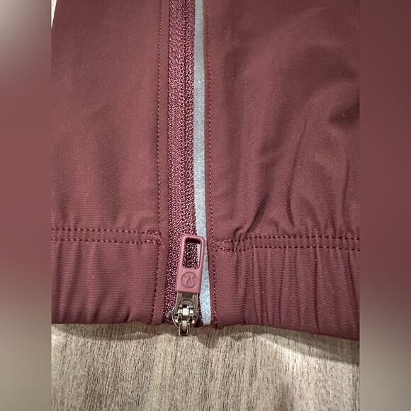 Lululemon Surge Jogger 29” - Picture 5 of 7